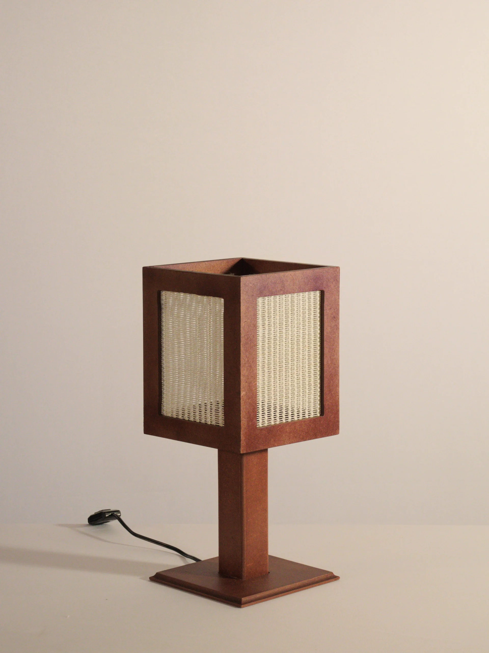 abajur cÚpula triangulo abajur cÚpula triangulo